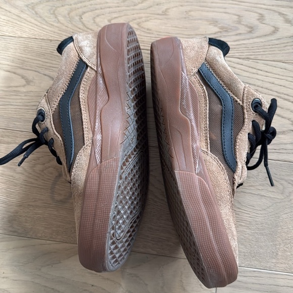 VANS Wayvee Shoes Brown Unisex - Picture 3 of 7